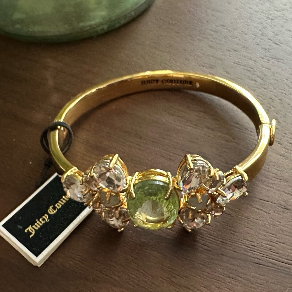 Juicy Couture Pear Cut Cluster Hinge Bracelet NWT - Picture 4 of 16
